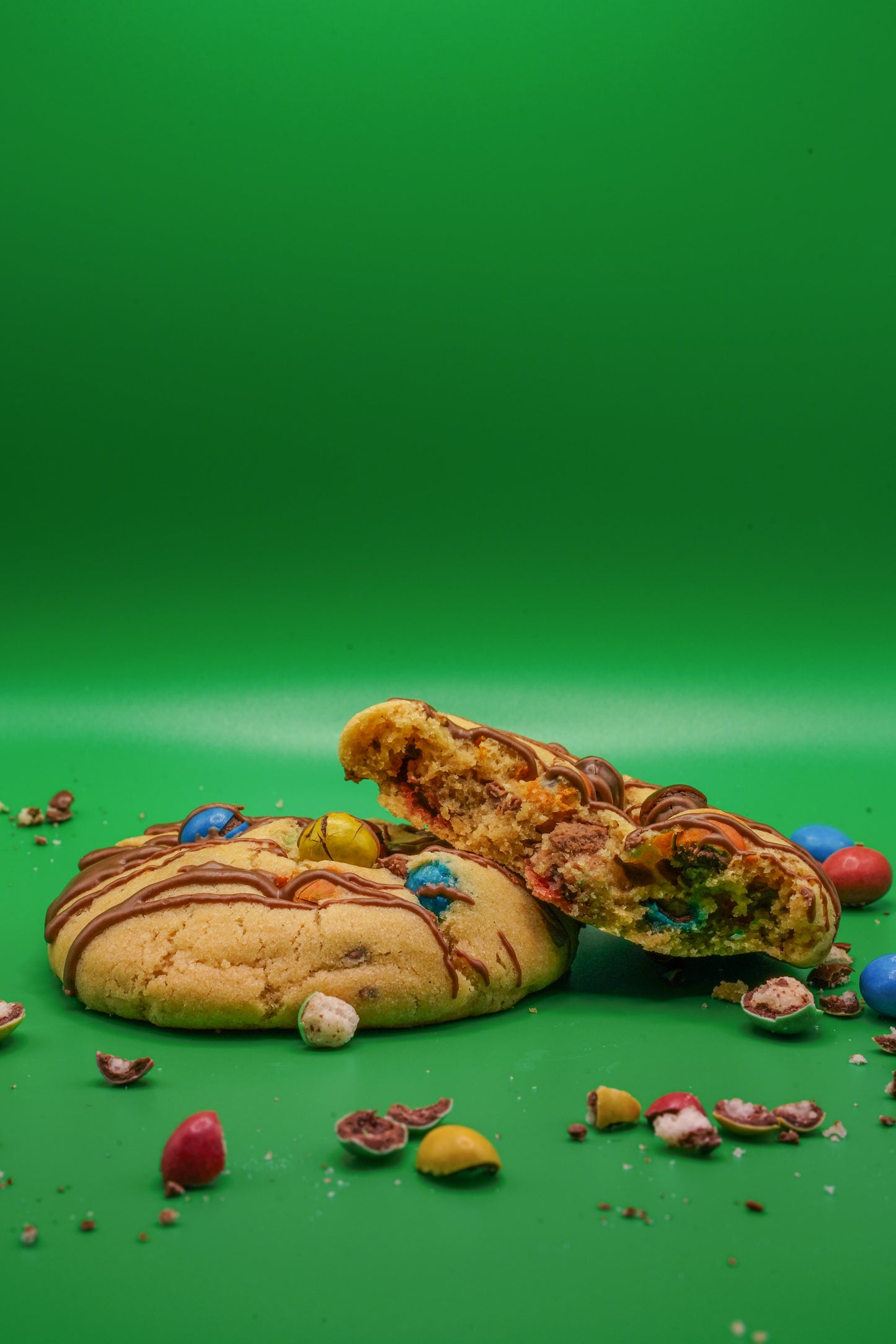 M & M Crispy Cookies