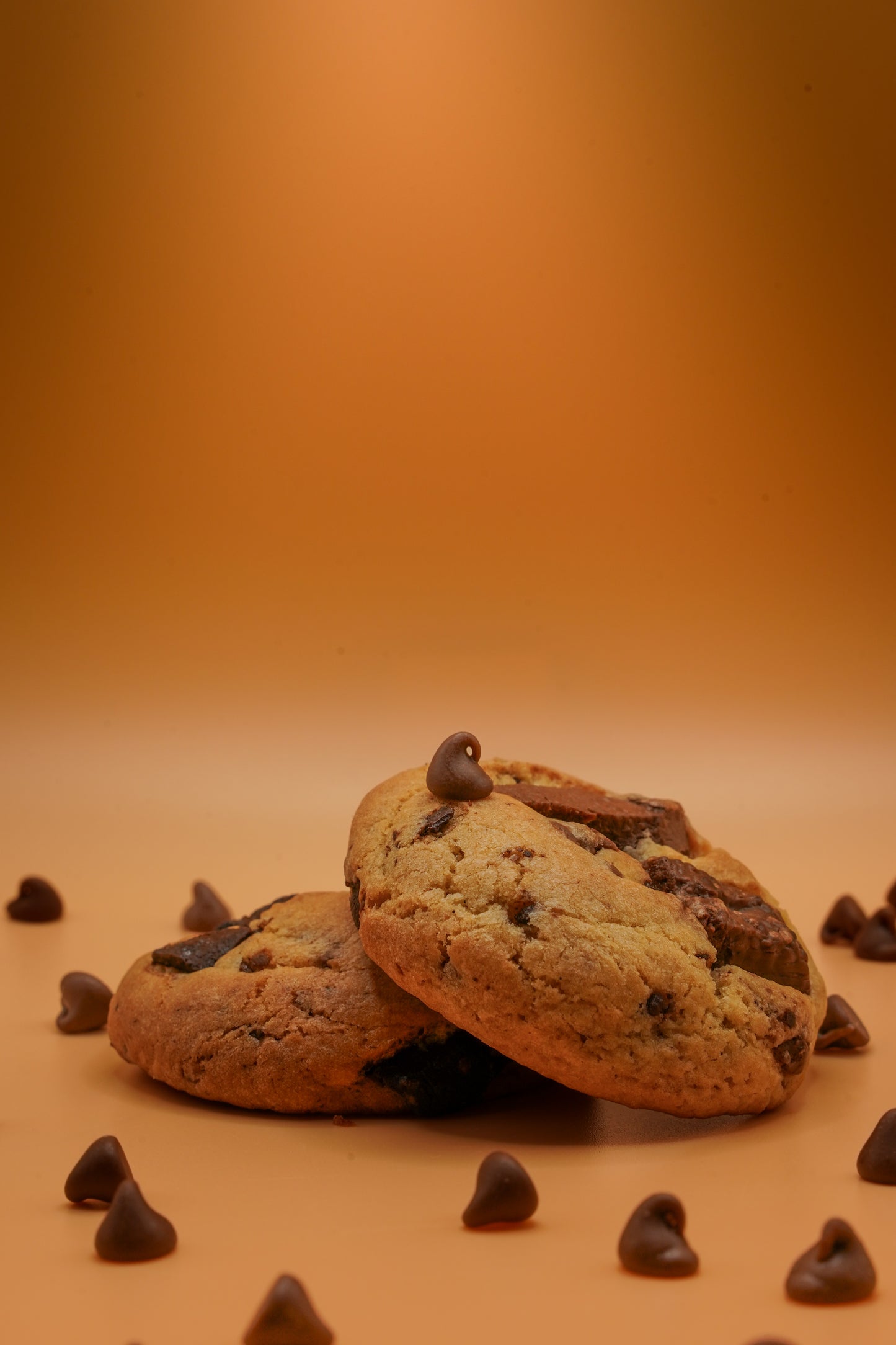 Milk and Dark Choco Chunk Nibblers
